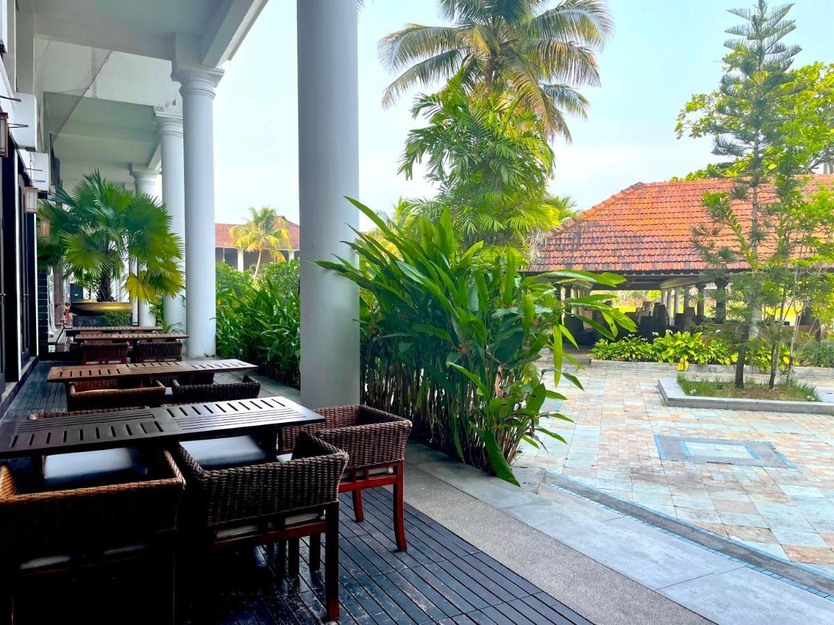 Plumeria Lake Resort & Spa Vayalar Ngoại thất bức ảnh